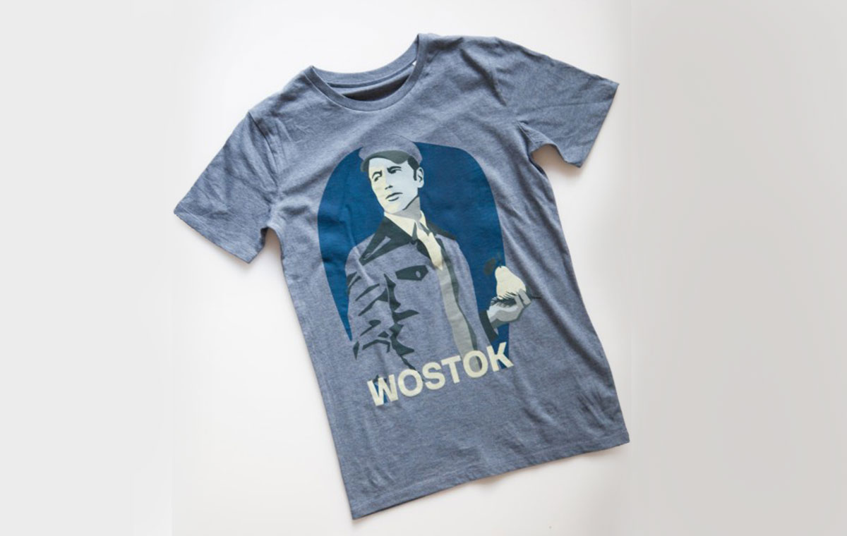 T-Shirt Men - Mr. Wostok - Mid Heather Blue